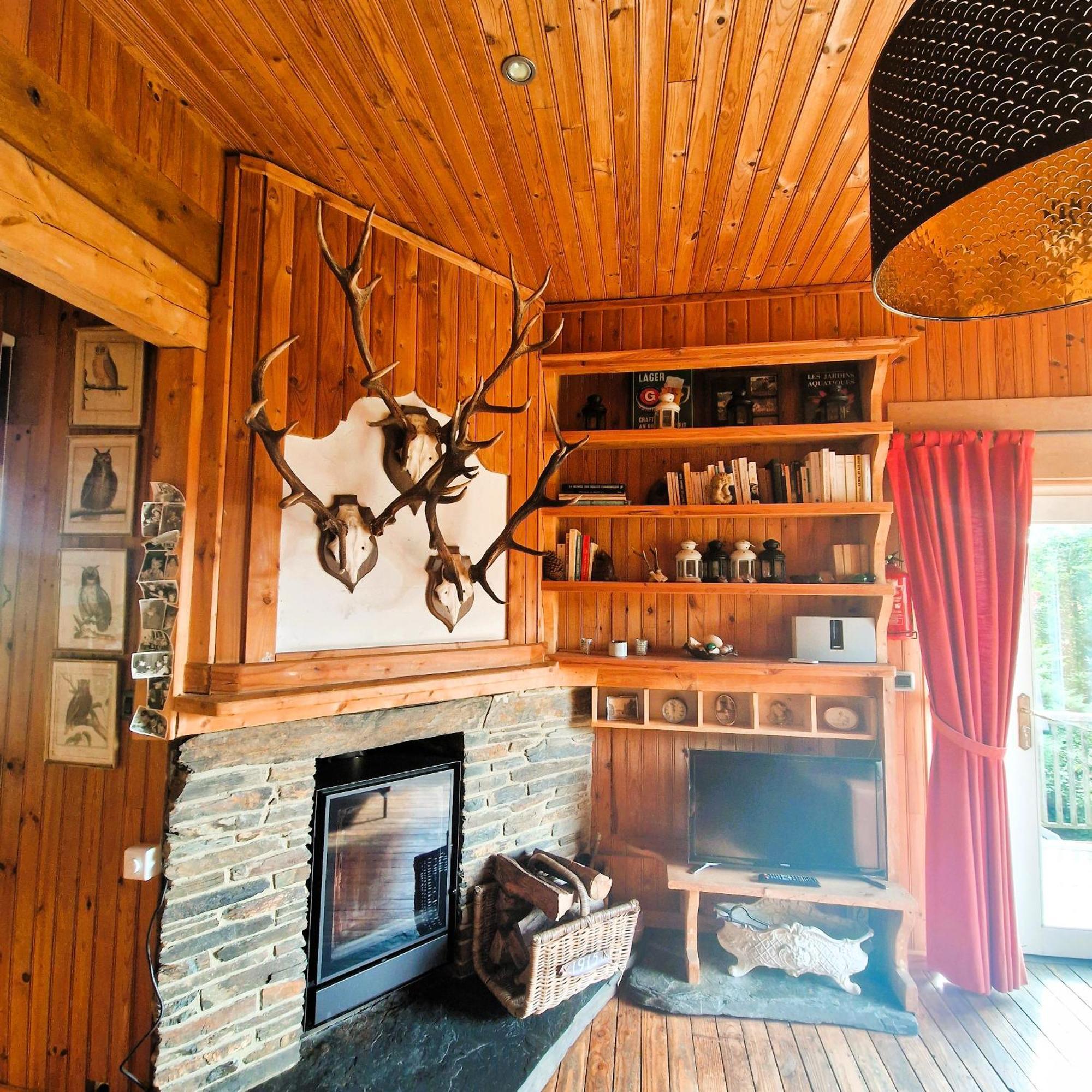 Woodstone Villa Herbeumont Exterior photo